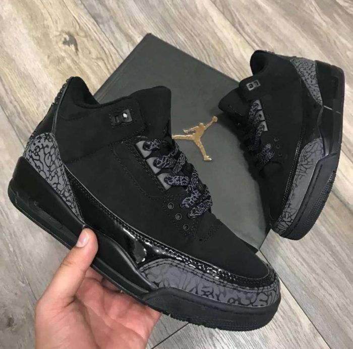 Jordan 3 Black Cat