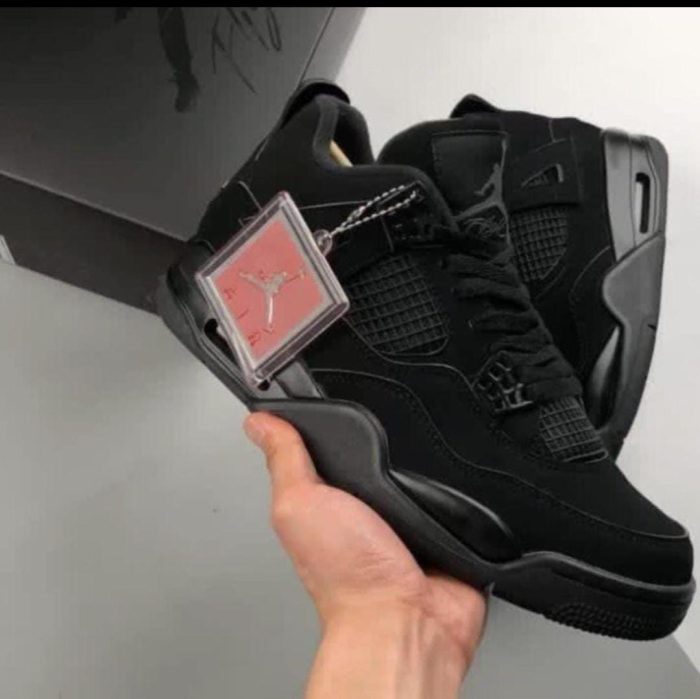 Jordan 4 Black