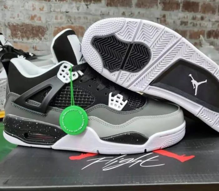 Jordan 4 Grey, Black & White